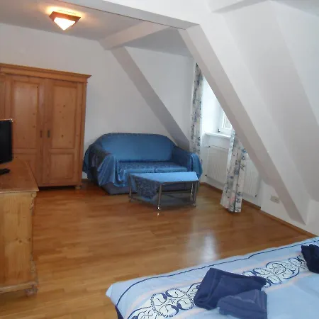 Gastehaus Felsenmuhle Im Tal Гостевой дом *