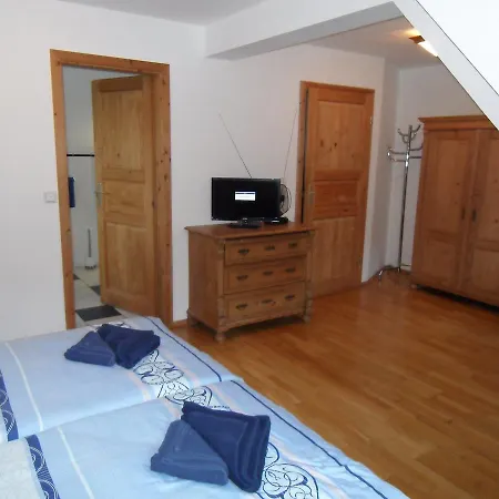 Gastehaus Felsenmuhle Im Tal Гостевой дом Neuleiningen